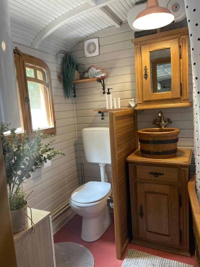 Roulotte En Bois Sud France Pension Le Soler Buitenkant foto