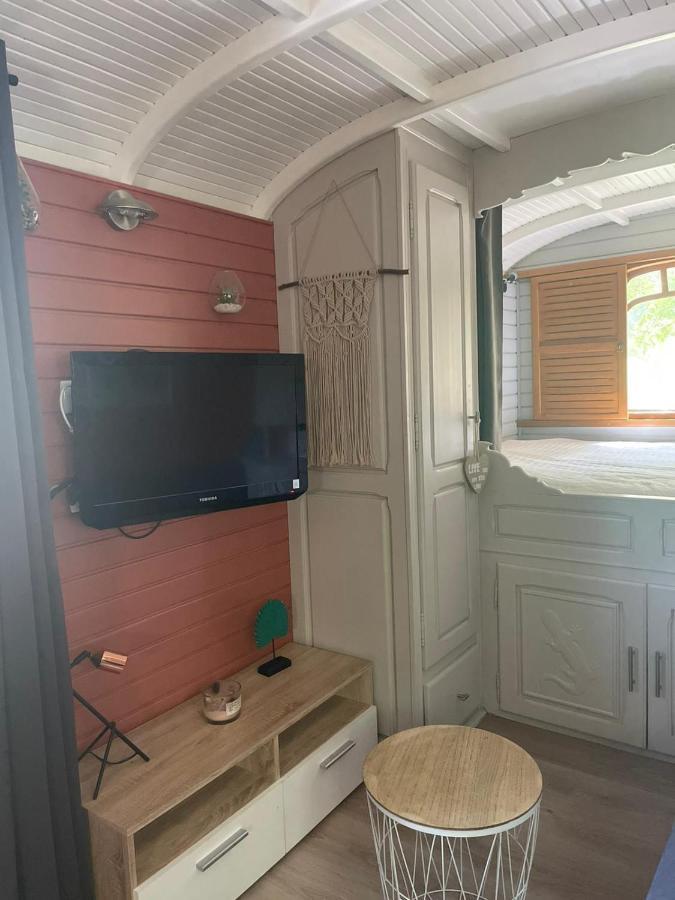 Roulotte En Bois Sud France Pension Le Soler Buitenkant foto