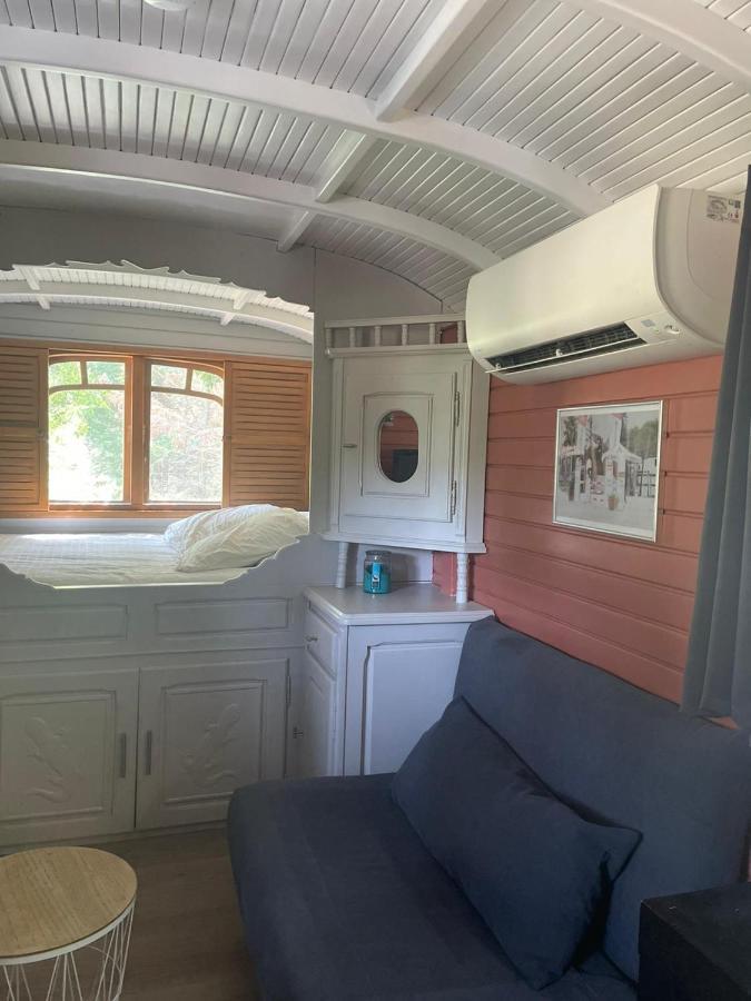 Roulotte En Bois Sud France Pension Le Soler Buitenkant foto